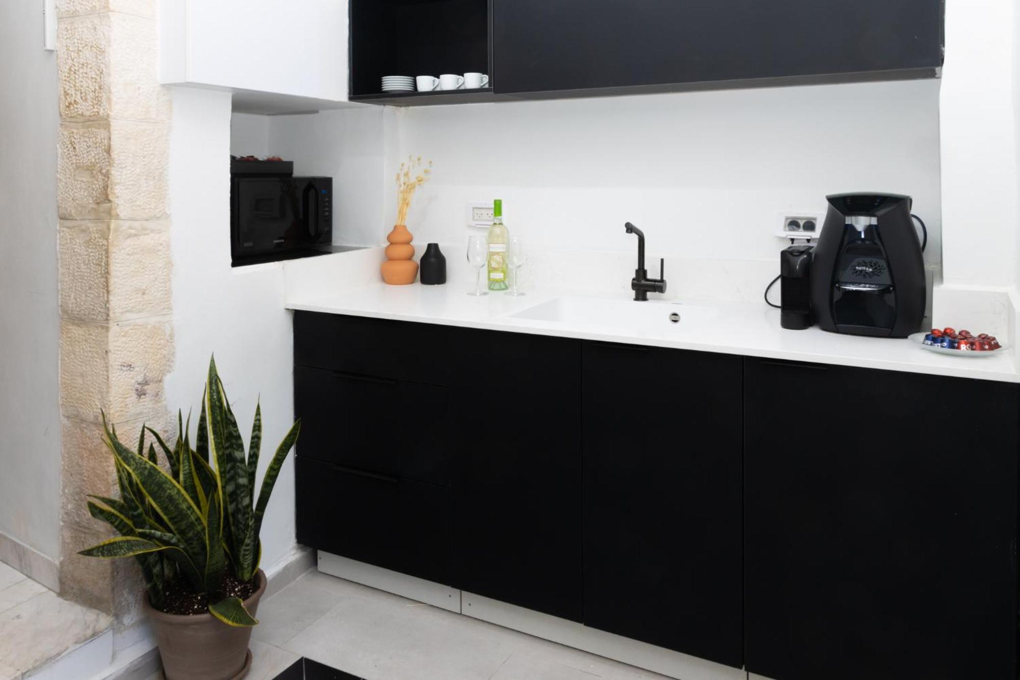 Mamilla View- Suites & Apt Hotel Jerusalem Rom bilde